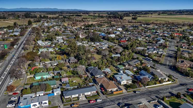 3/6 Douglas Road Amberley_13