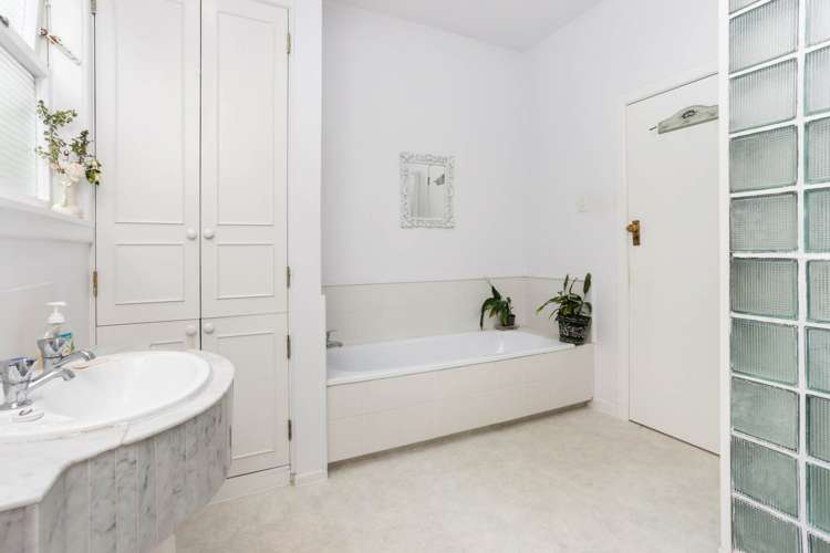 18 Seaview Road Remuera_17