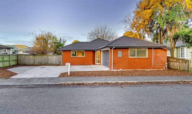 38 Eveleyn Couzins Avenue Richmond_16