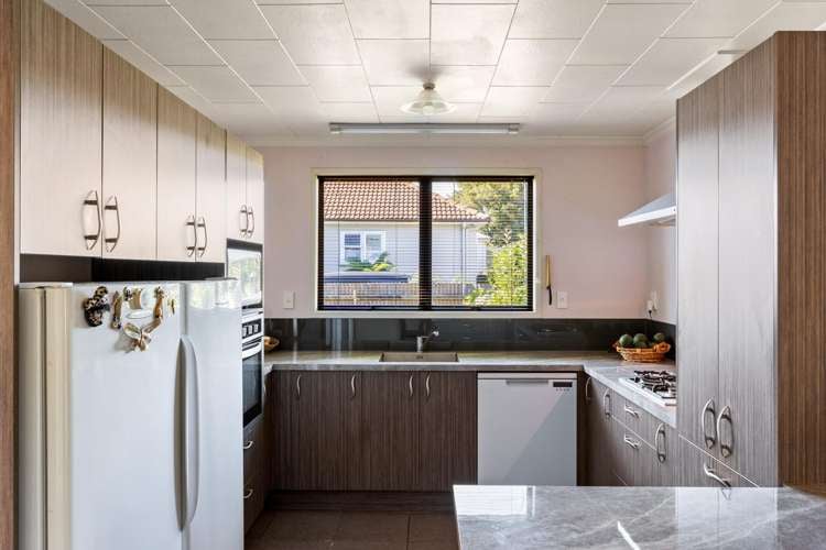 15 Haldane Street Elgin_14