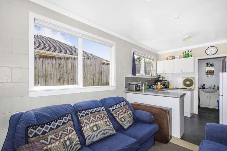 12 Tahi Terrace Glen Eden_9