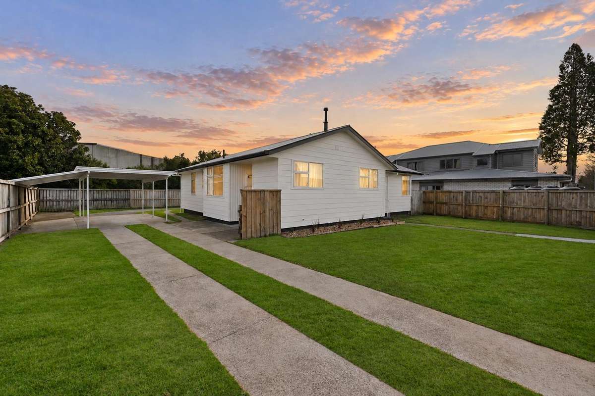 63 Oakfield Crescent_0