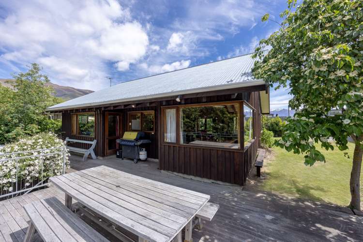 64 Tenby Street Wanaka_11