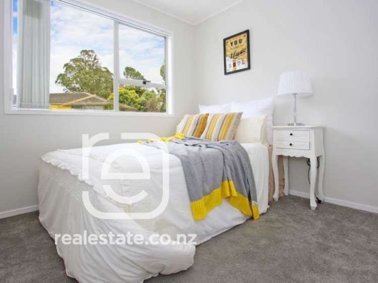 10 Kendall Court Wattle Downs_4