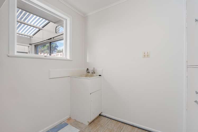 29a Gray Avenue Mangere East_12