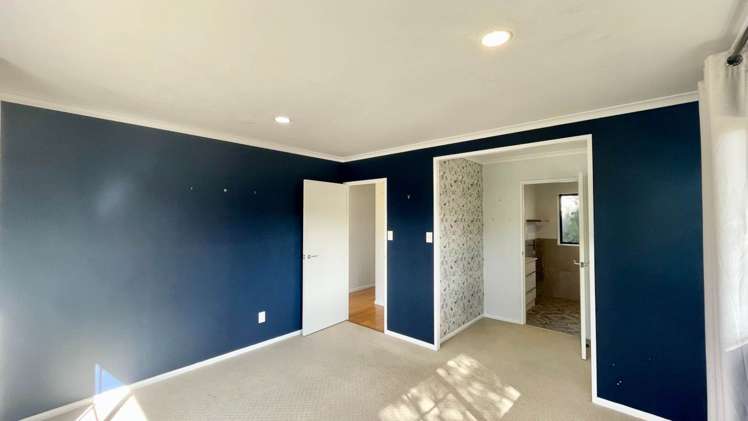 2/20 Greta Place Stanmore Bay_7