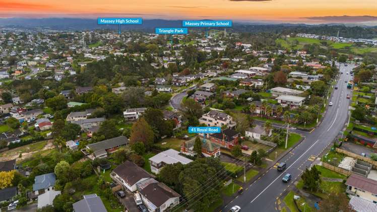 41 Royal Road Massey_23