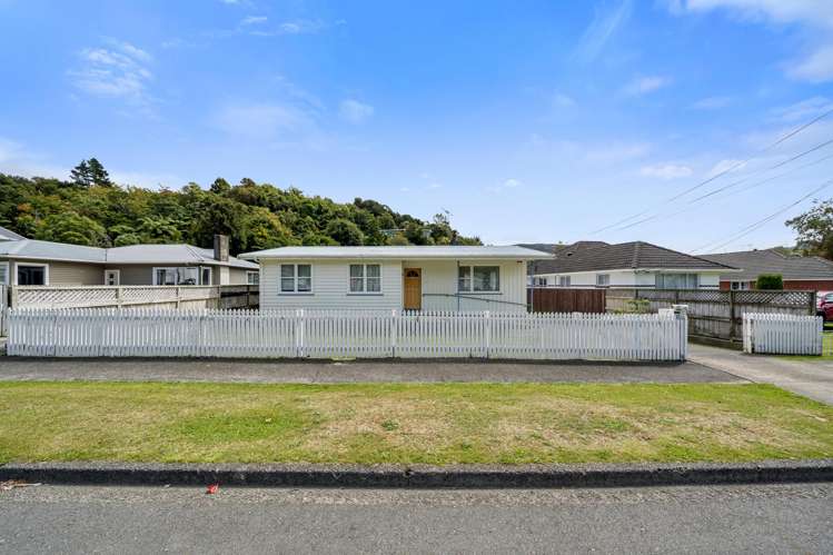 10 George Street Stokes Valley_11