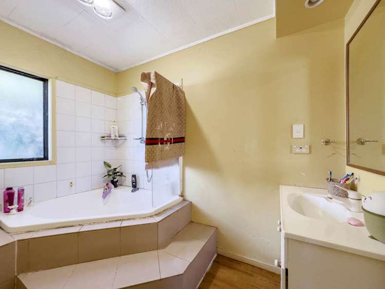 12 and 12A Southview Place Manurewa_20