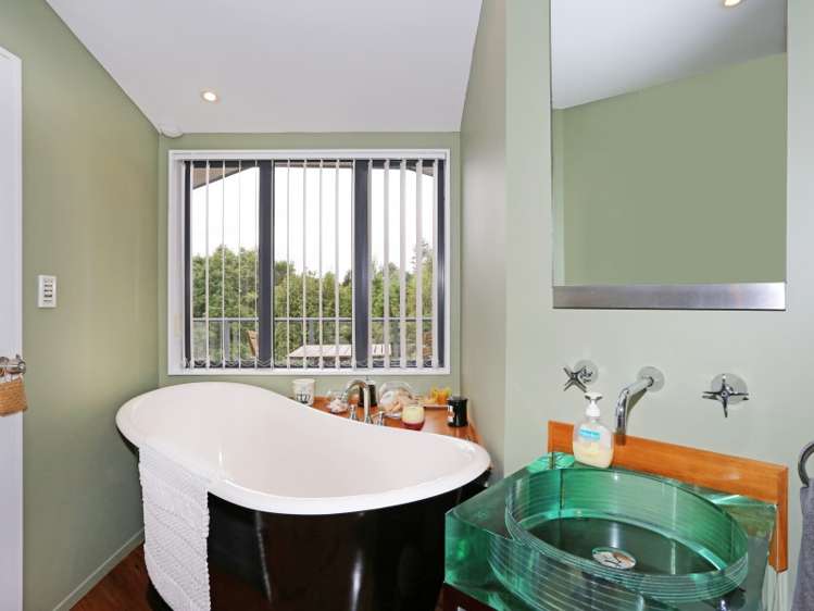 3 Kauri Lane Red Hill_12