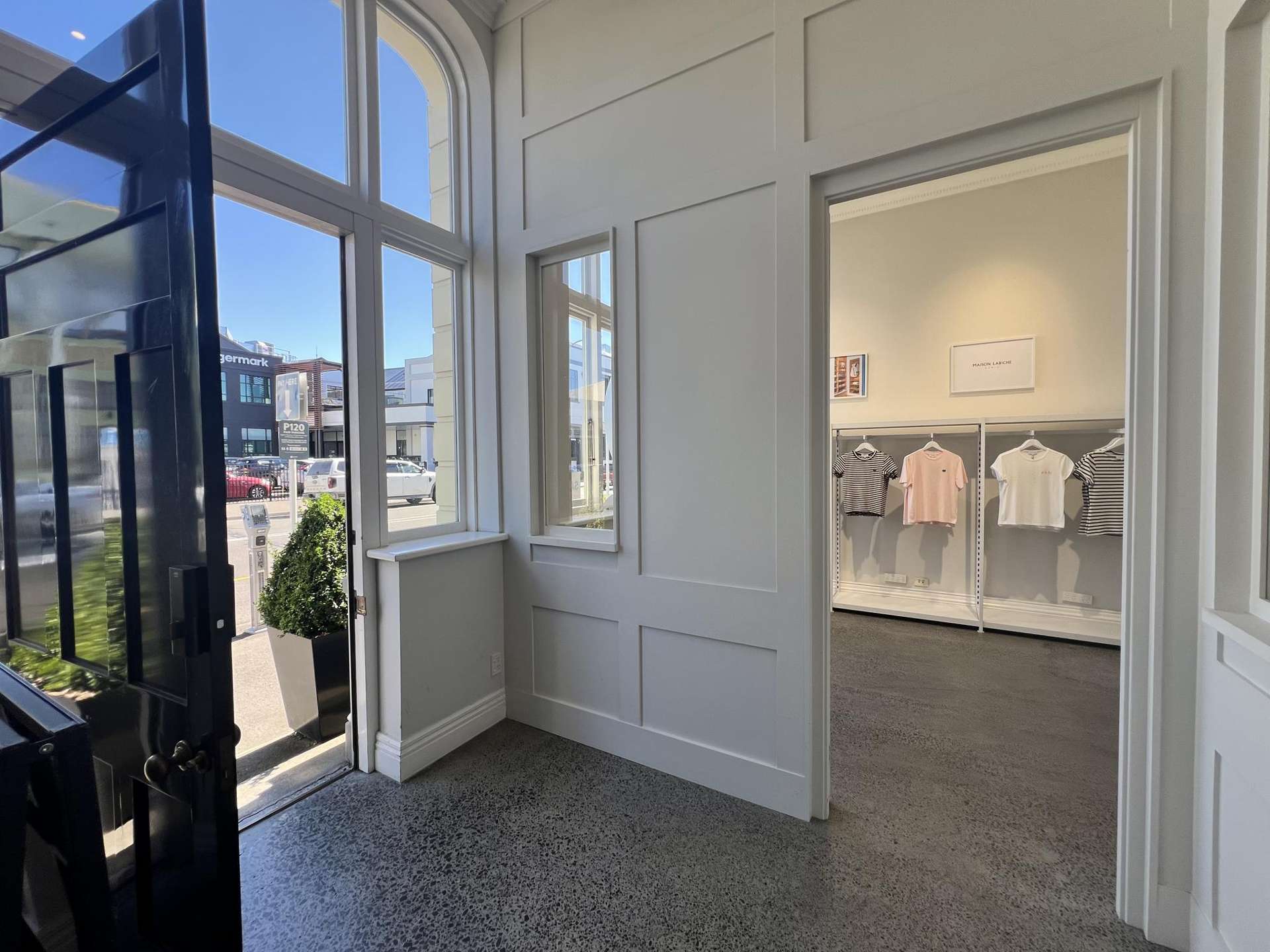 114 Queen Street East Hastings_0