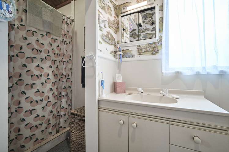 108 Harper Road Waimarama_10