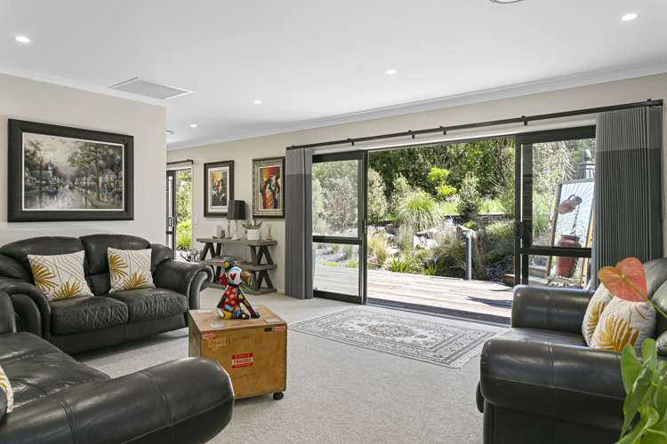 68 Parawera Drive Acacia Bay_18