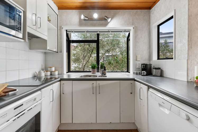 13 Wisteria Way Mairangi Bay_13