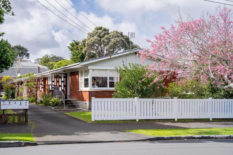 3/2 Henley Road Mount Eden_9