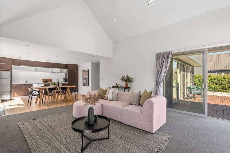 347 Aubrey Road Wanaka_5