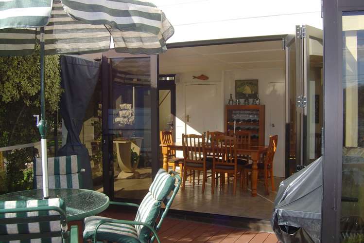 402 Marine Drive Charteris Bay_2