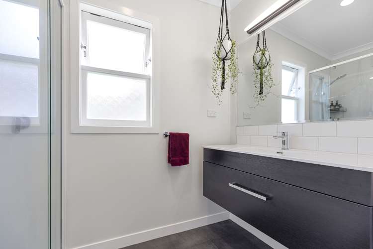 1022 Papamoa Beach Road Papamoa_11