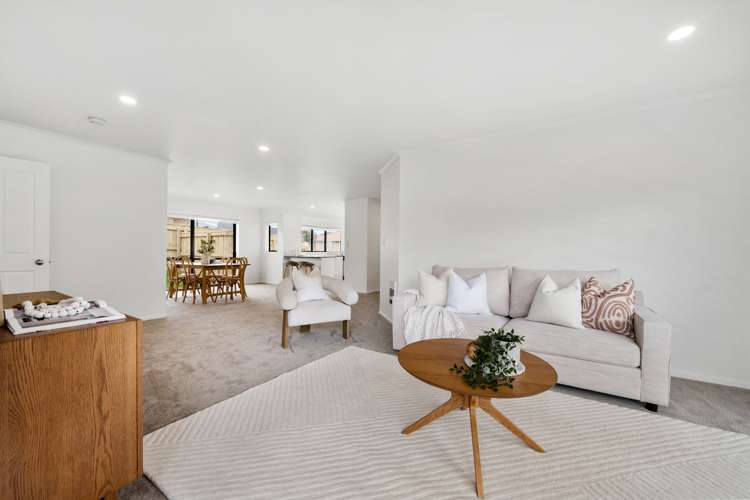 8 Ballybay Road East Tamaki_6