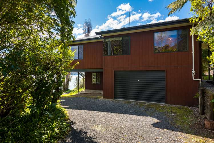 686 Moetapu Bay Road Anakiwa and Surrounds_16