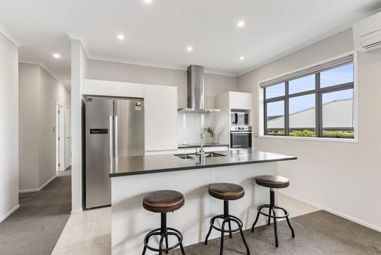 39 Twin Parks Rise Papakura_12