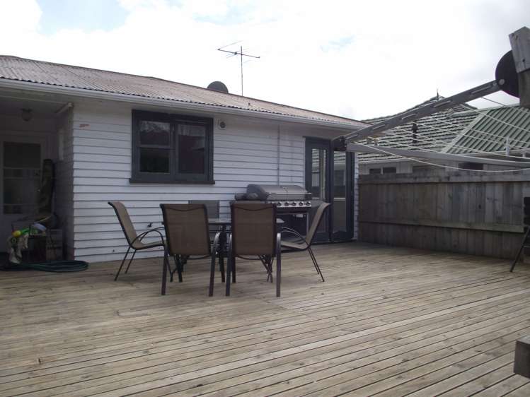 9 George Street Stokes Valley_9