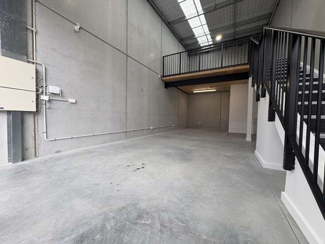 31/90 Hobsonville Road Hobsonville_1