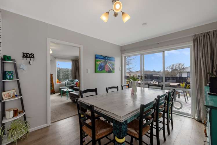 36 Emmett Street Greerton_5