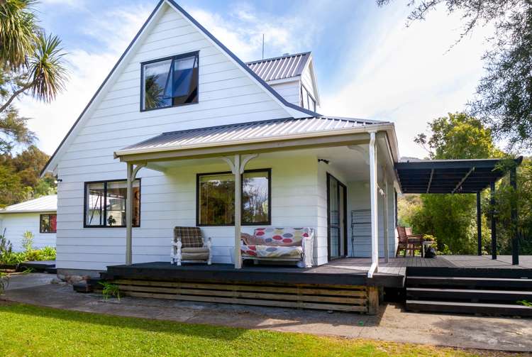 46 Onekaka Iron Works Road Kahurangi National Park_29