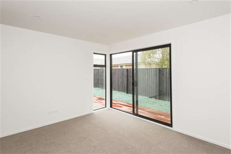 28 Wineberry Avenue Amberley_7