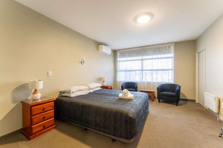 94-96 & 102-104 Revell Street Hokitika_15