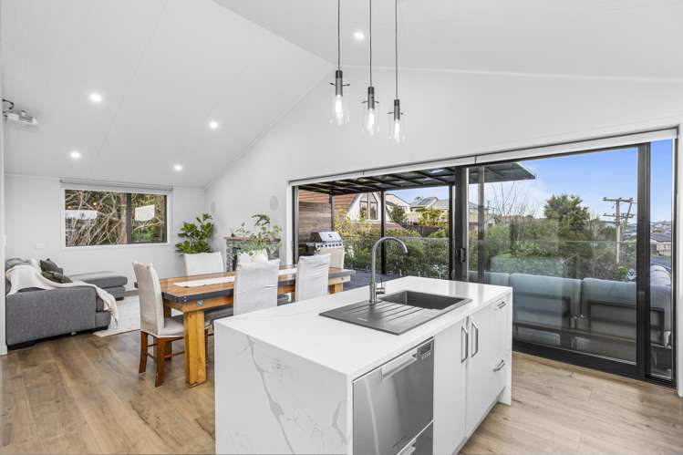 55A Ardern Avenue Stanmore Bay_9