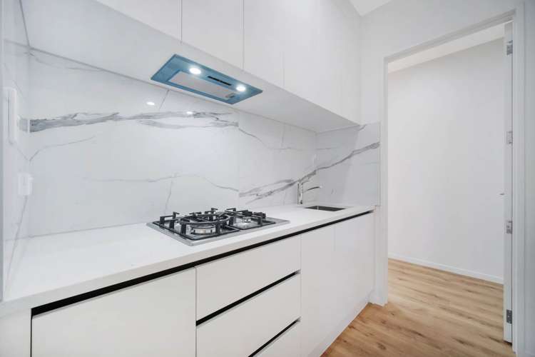 32 Dungloe Avenue Flat Bush_5