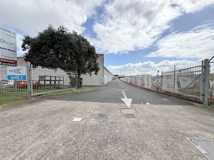 Unit B/88 Harris Road East Tamaki_13