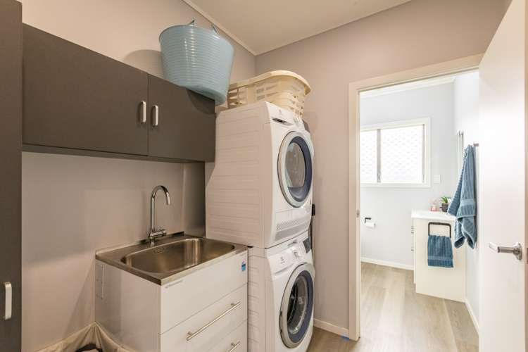 34 Bill Hercock Street Pirimai_14