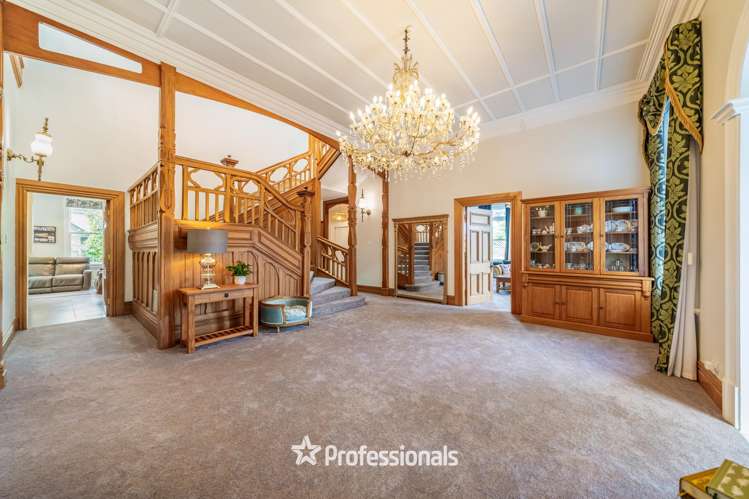 722 High Street Epuni_6