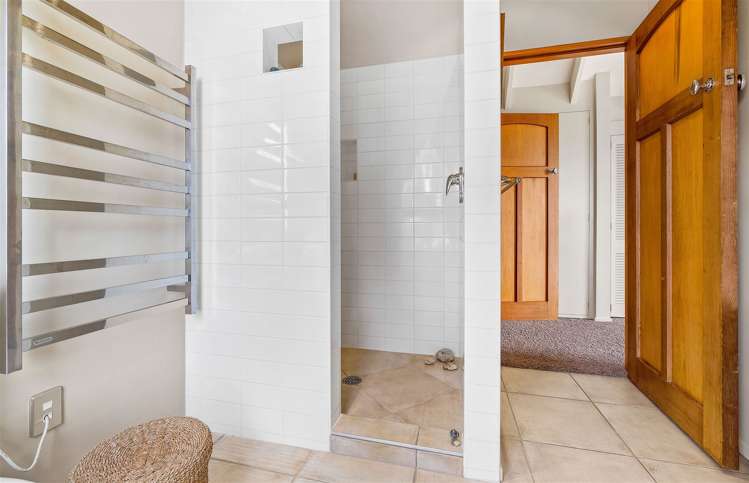 10 Tuawera Terrace Clifton_33