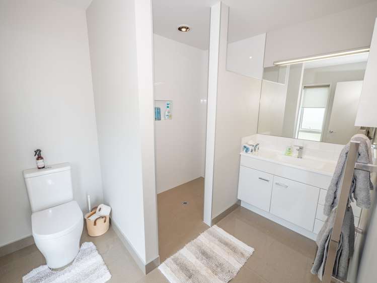 6 Christine Drive Coopers Beach_16