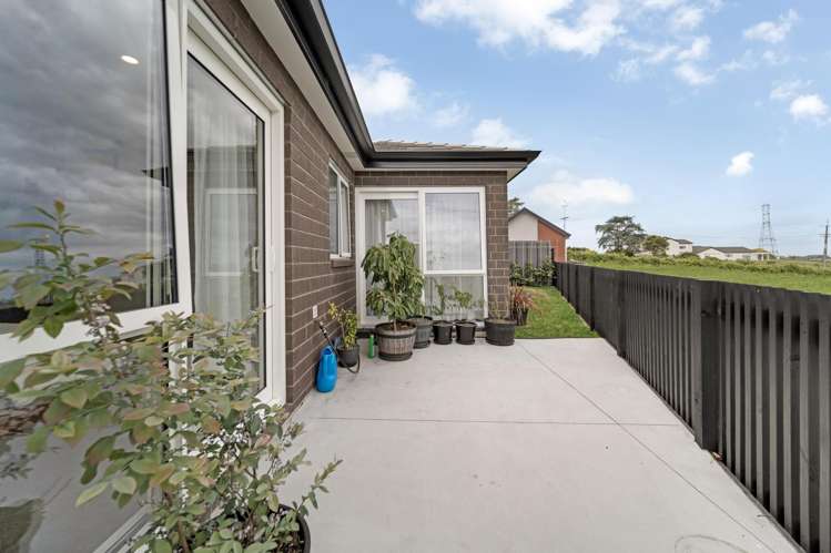 56 Scenic Rise Rototuna North_11