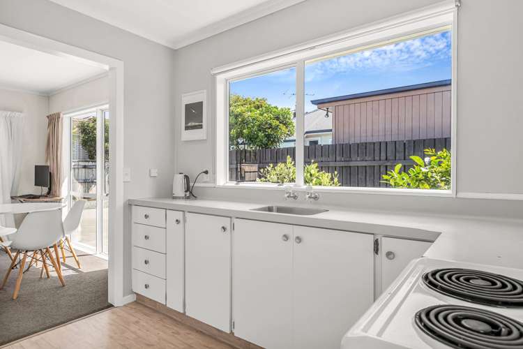 2/56 Songer Street_2