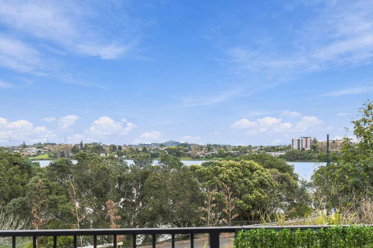 40 Church Crescent_1