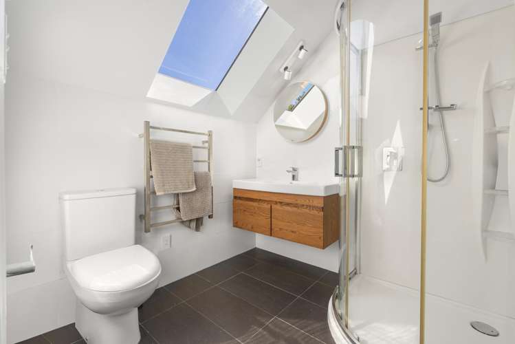 129 Paremoremo Road Lucas Heights_20