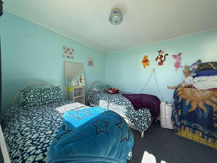 13 Wood Street Kaka Point_10