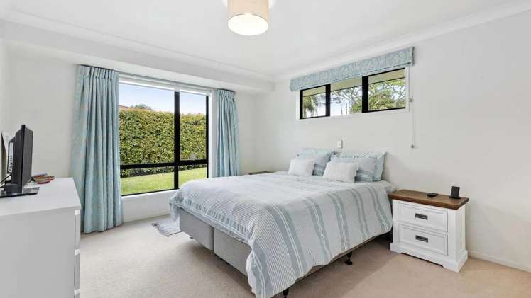 Te Wharau Drive Greenhithe_6