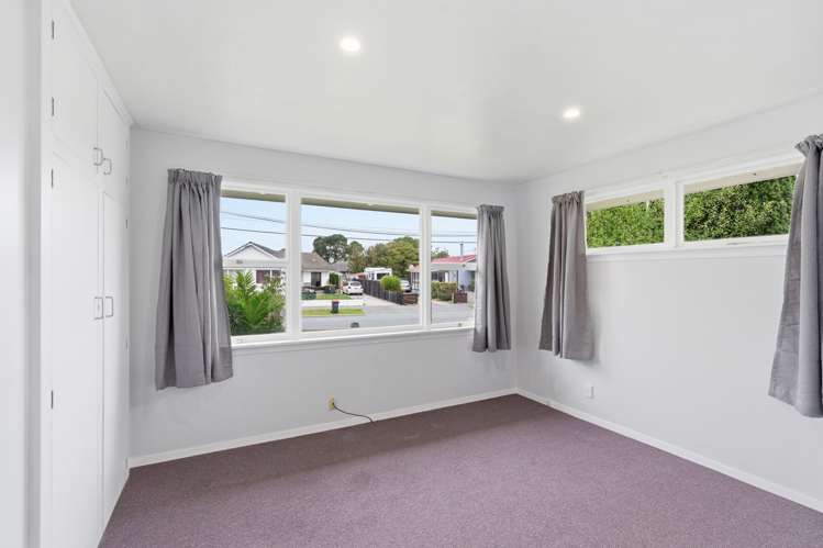 15 Rowses Road Aranui_12