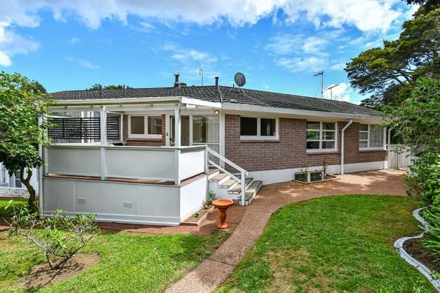 3 Dennis Avenue Hillpark_2