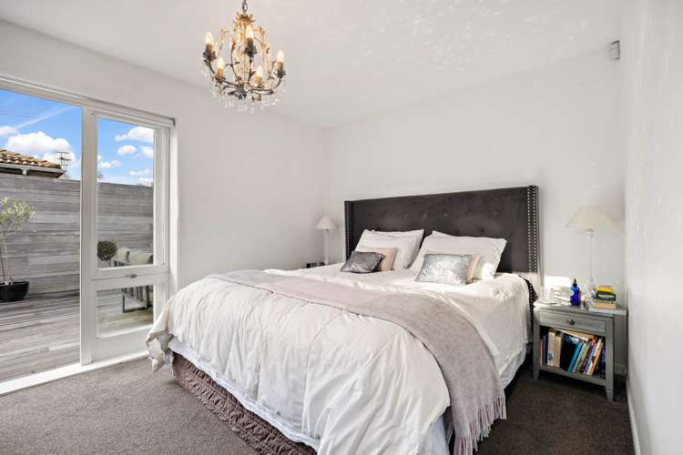 6 Caulton Street St Johns_12