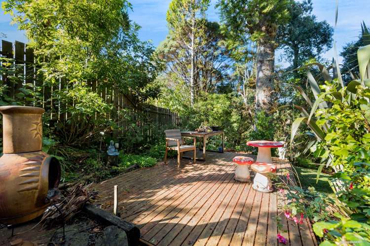 90 Wade River Road Stanmore Bay_24