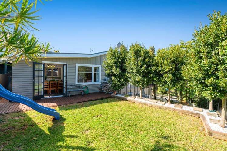 1/14 Roband Avenue Glenfield_20
