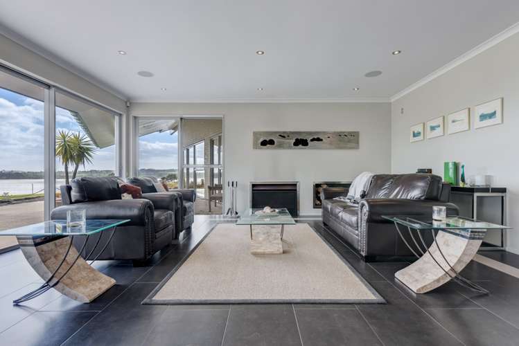 389 Clifton Road Whitford_15